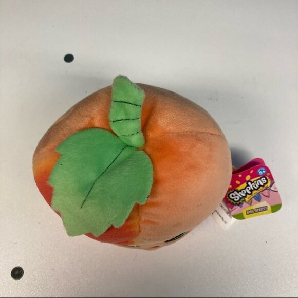 SHOPKINS April Apricot NWT 5” Plush - Picture 6 of 7